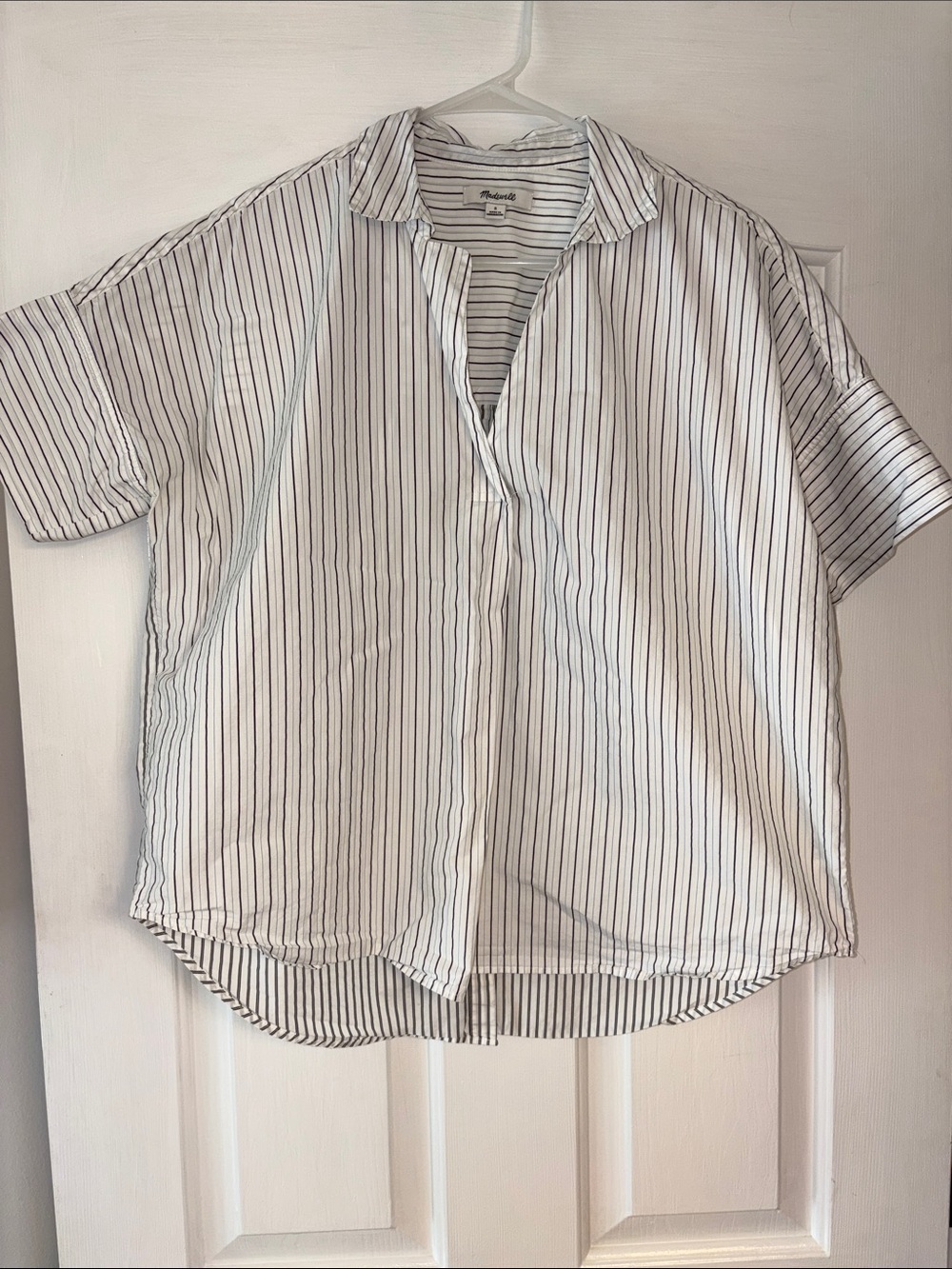 EUC Madewell Courier Button back White Shirt with Black Pinstripes